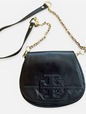 Tory Burch Black Pebbled Leather Gold Chain Strap Saddle Crossbody